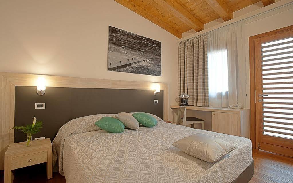 Tre Merli Beach Hotel Trieszt Kültér fotó