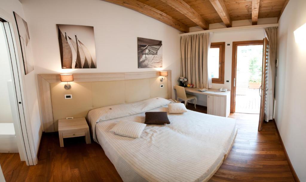 Tre Merli Beach Hotel Trieszt Szoba fotó